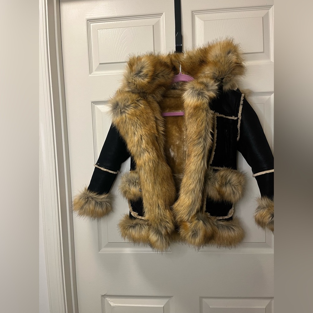 Jordan Craig Boys Denali faux Shearling Jacket w/ Faux Fur - Black and Tan Sz 6